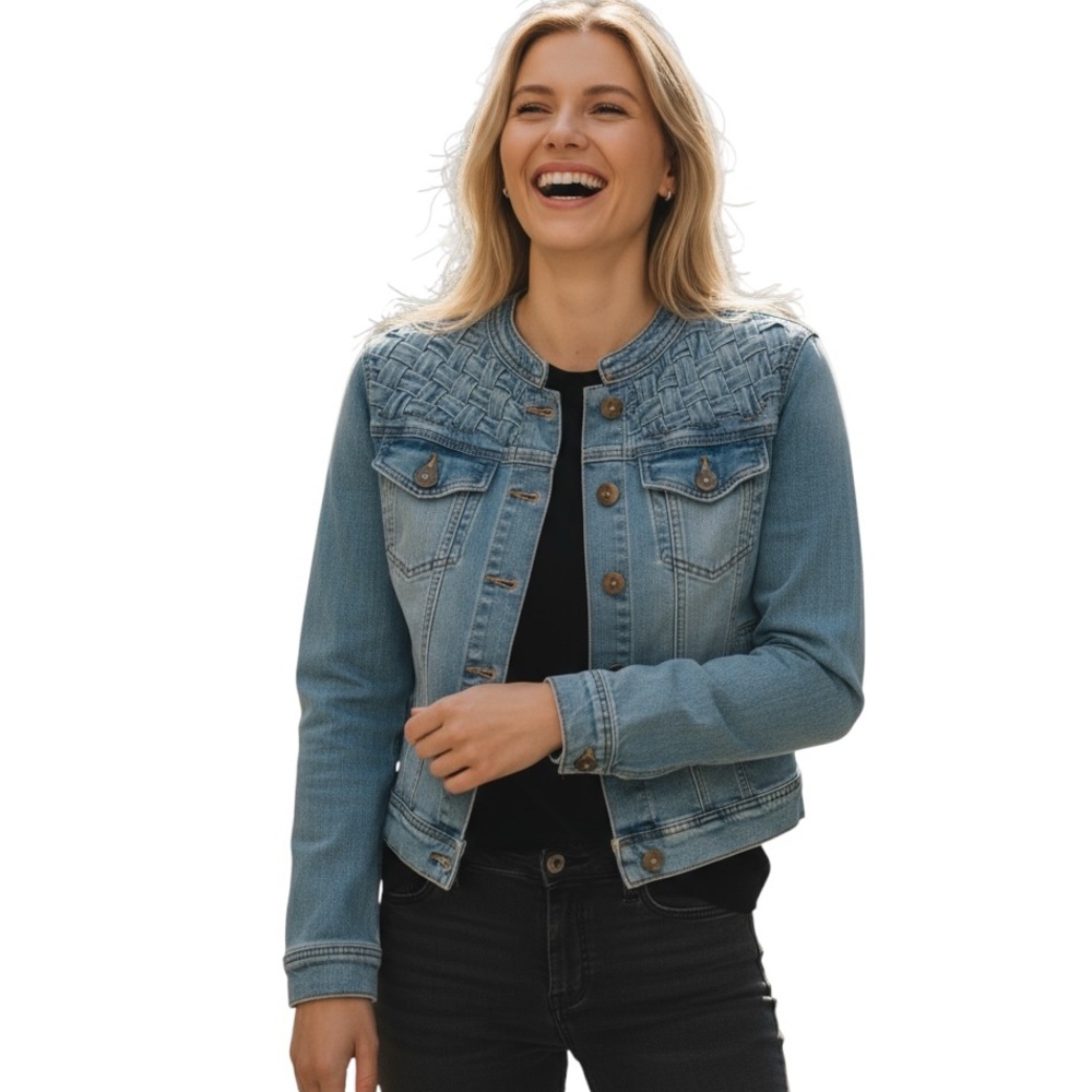 Mike & Chris Women’s Braided Denim Jacket. Size XS. SKU 065